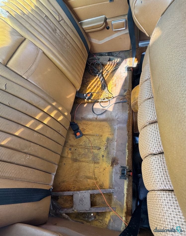 1976' Mercedes-Benz Slc photo #6