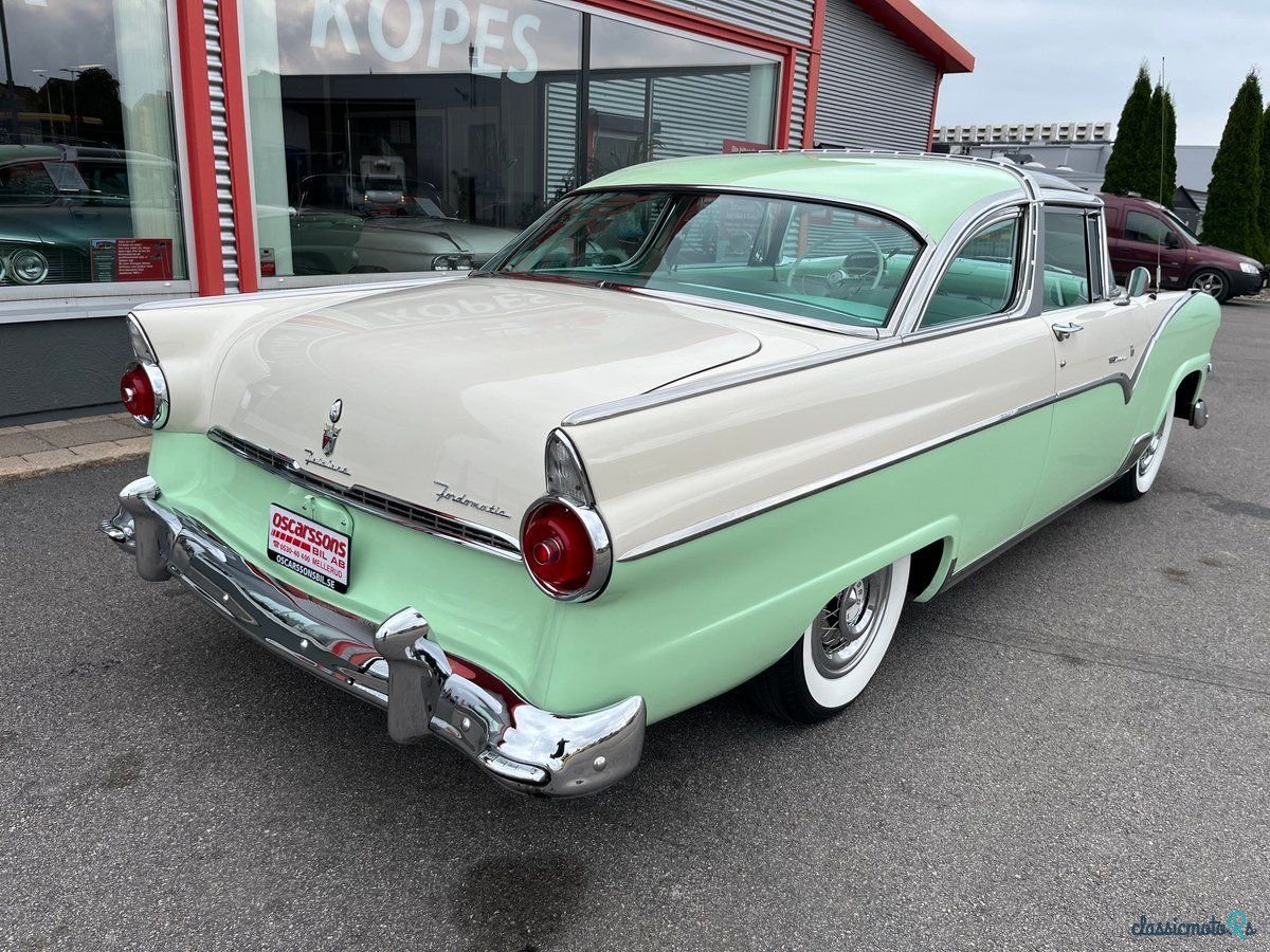 1955' Ford Crown Victoria photo #5