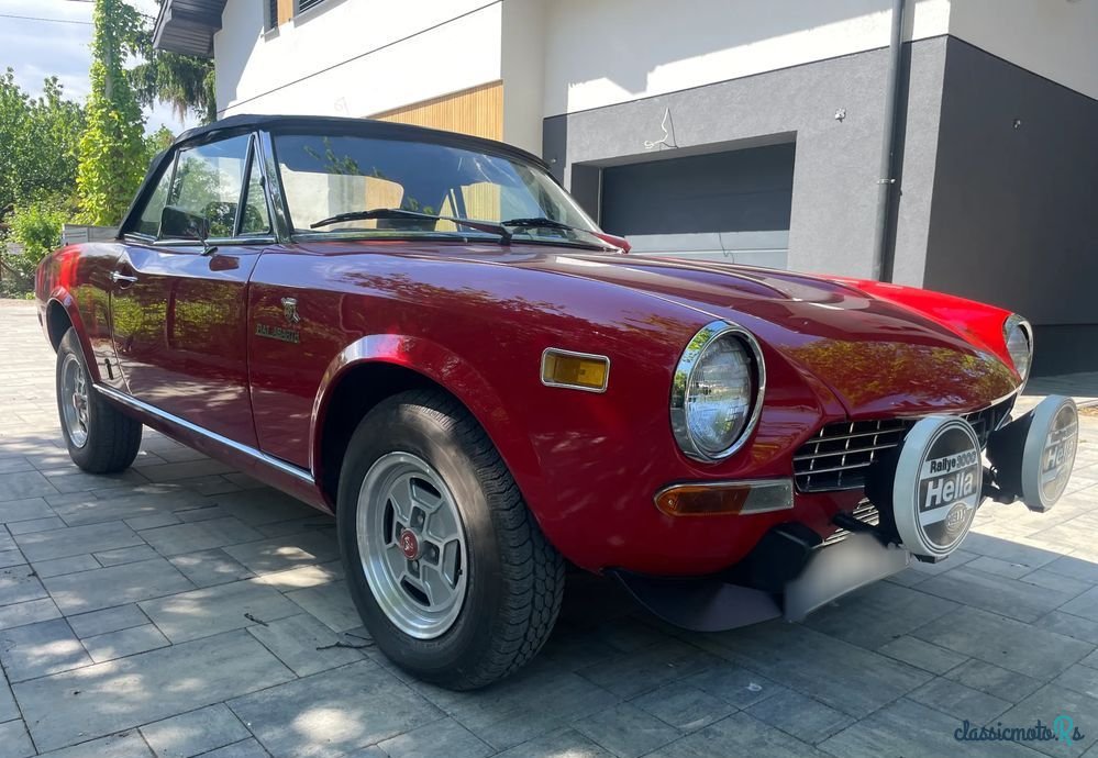 1978' Fiat 124 photo #3