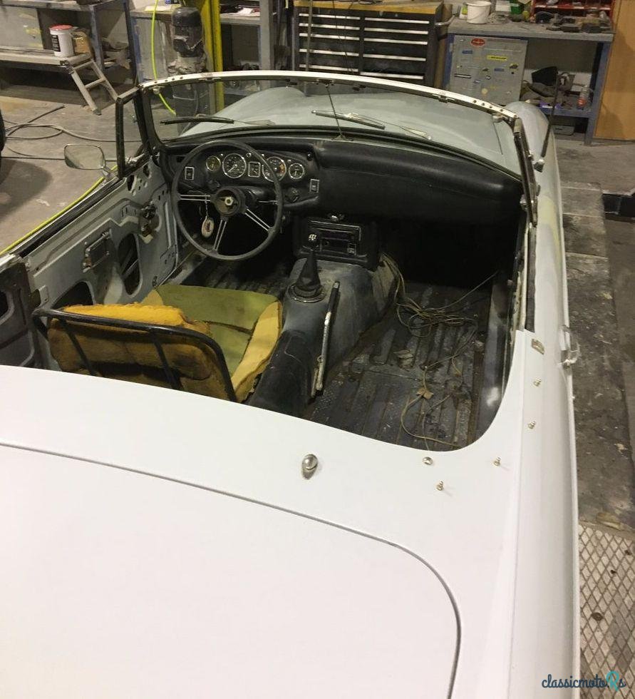 1968' MG Roadster photo #1