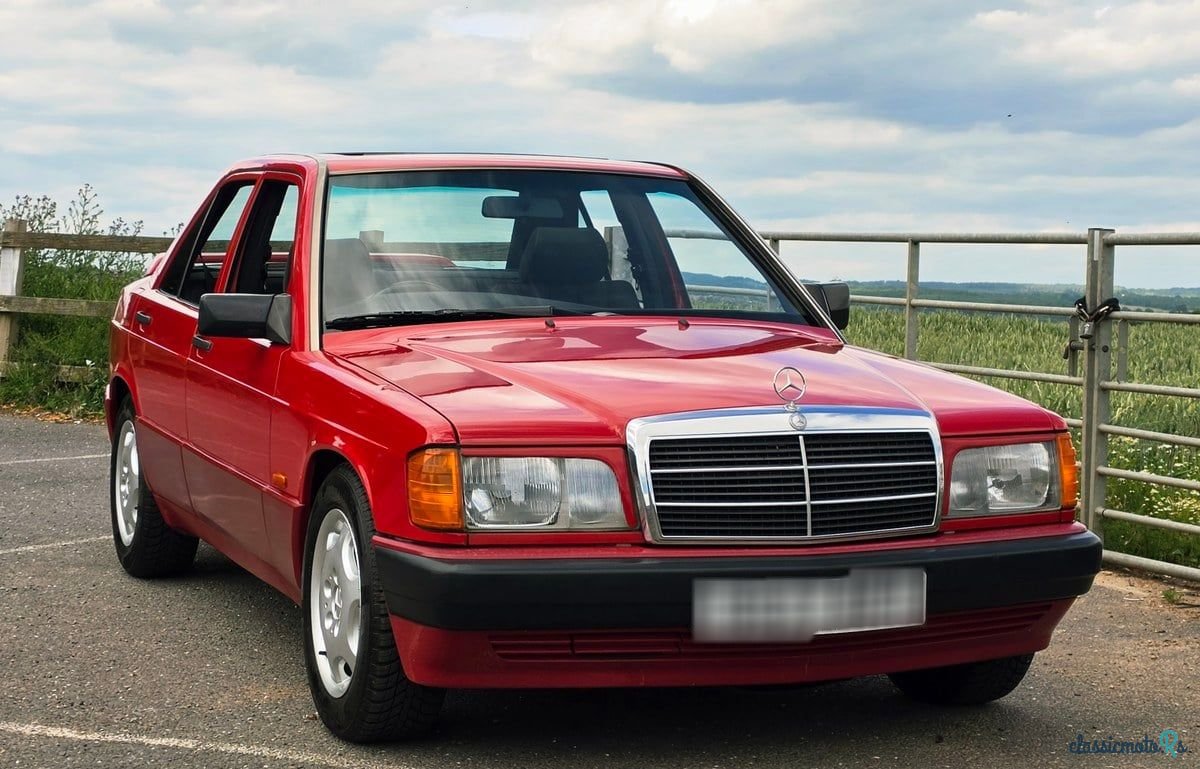 1990' Mercedes-Benz 190 E photo #4