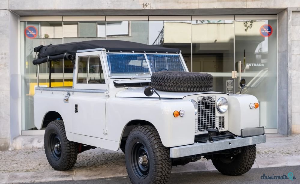 1969' Land Rover Serie II photo #4