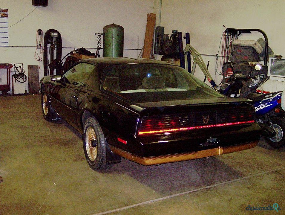 1983' Pontiac Firebird photo #4