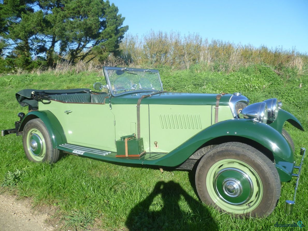 1954' Riley Special photo #5