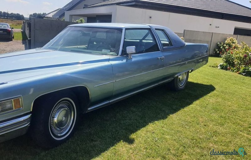 1976' Cadillac Deville photo #5