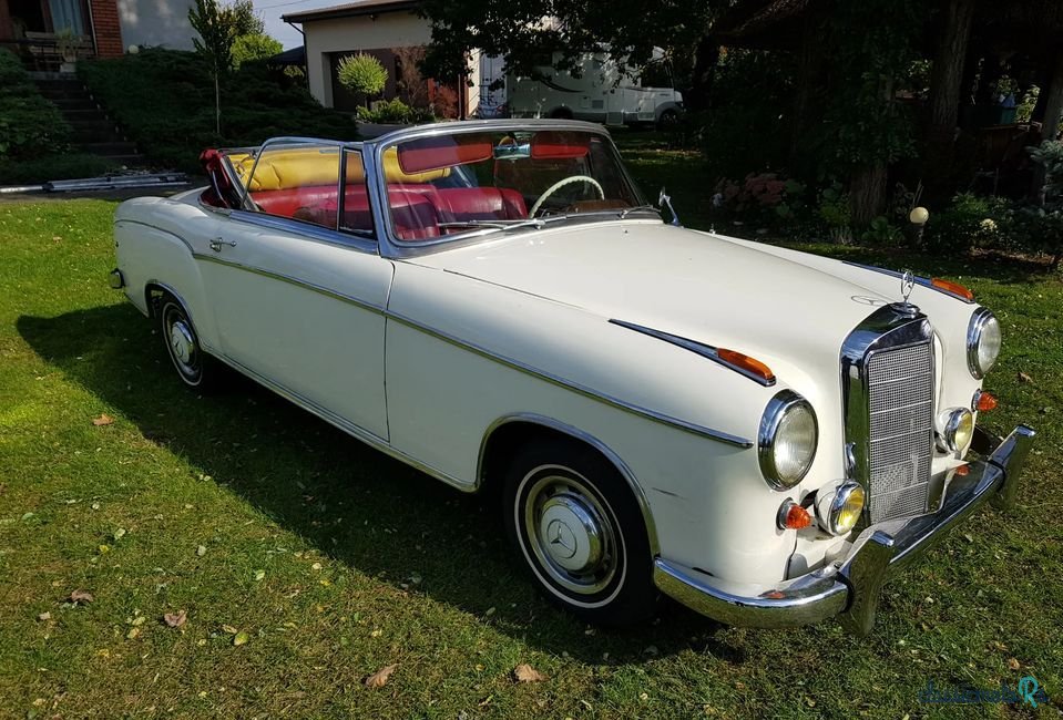 1959' Mercedes-Benz 220 SE w128 photo #2