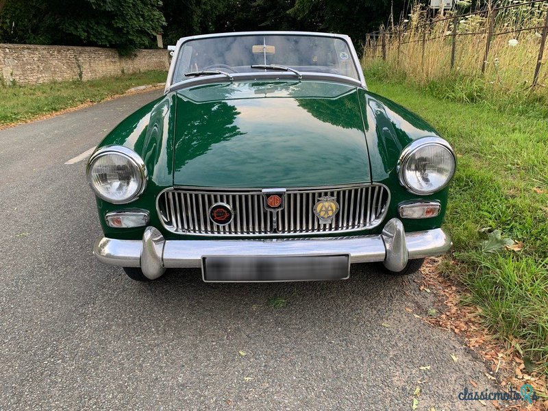 1968' MG Midget photo #4