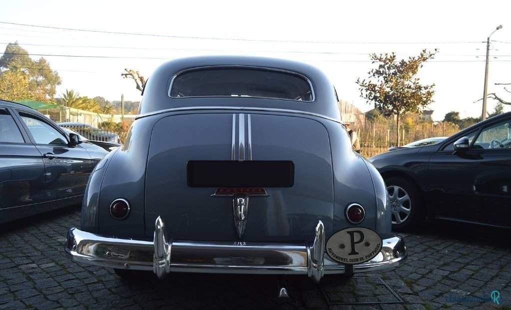 1948' Pontiac Streamliner Silver Streak photo #3