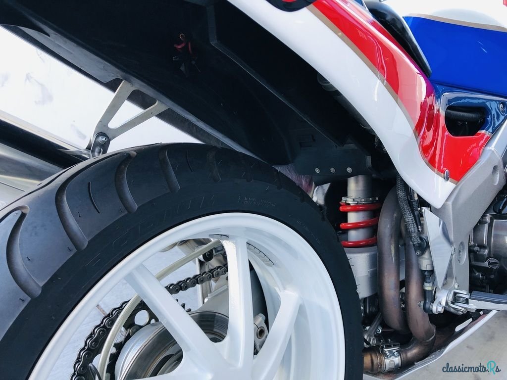 1988' Honda 1988 Honda® RC 30 photo #4