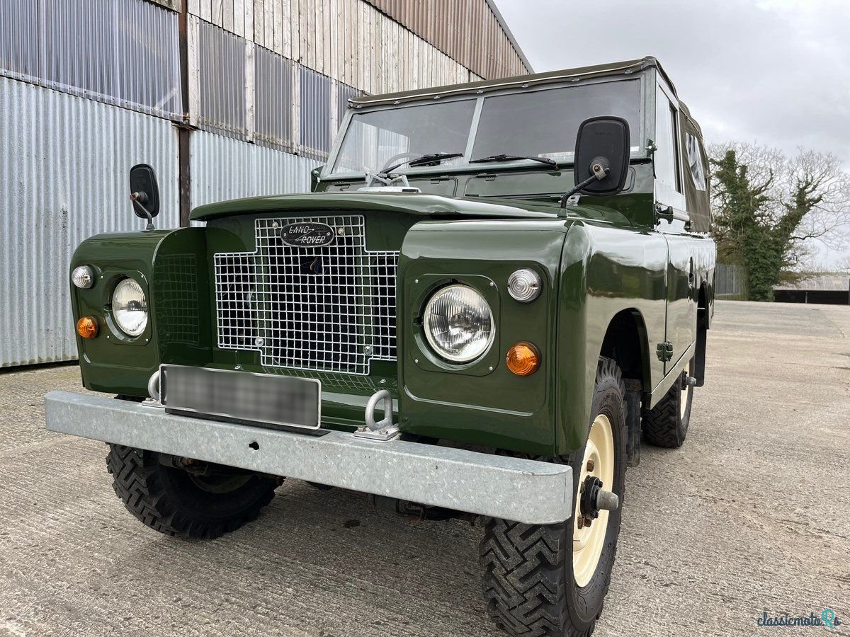 1971' Land Rover Series 2A photo #3