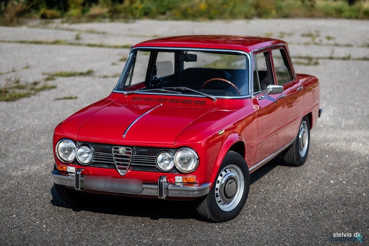 1971' Alfa Romeo Giulia photo #5