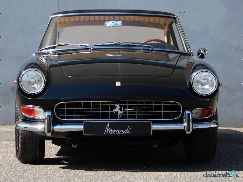 1967' Ferrari 330 photo #1
