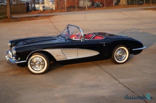 1958' Chevrolet Corvette photo #2