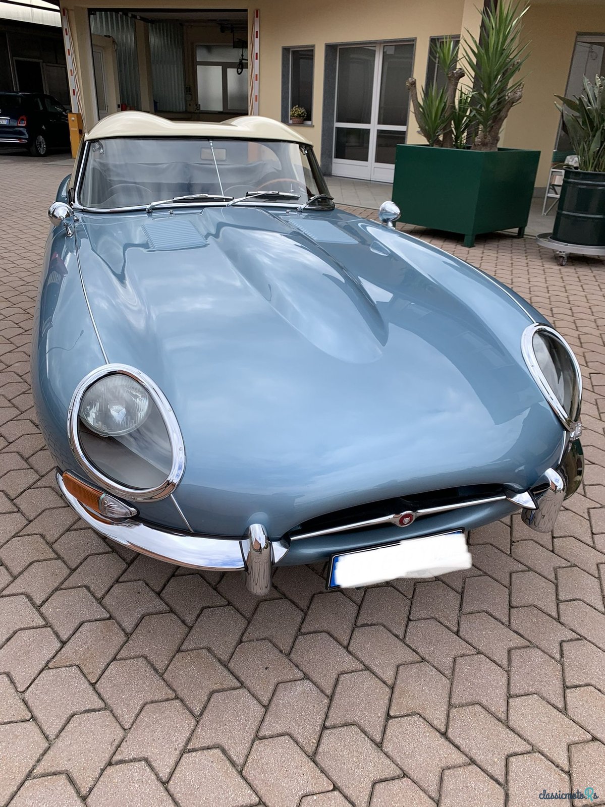 1964' Jaguar E-Type photo #1