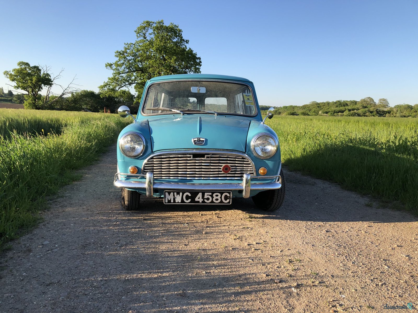 1965' MINI Countryman Woody photo #3