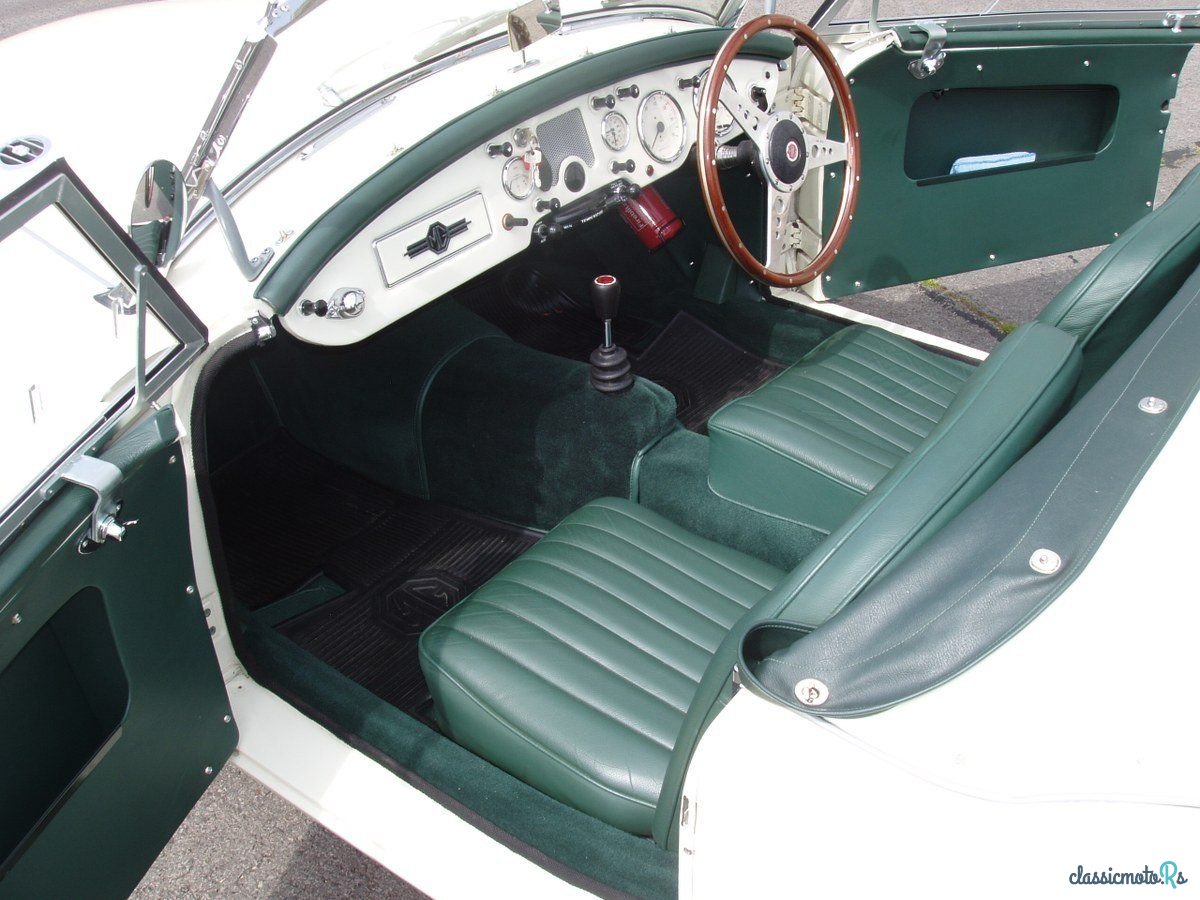 1958' MG MGA photo #5