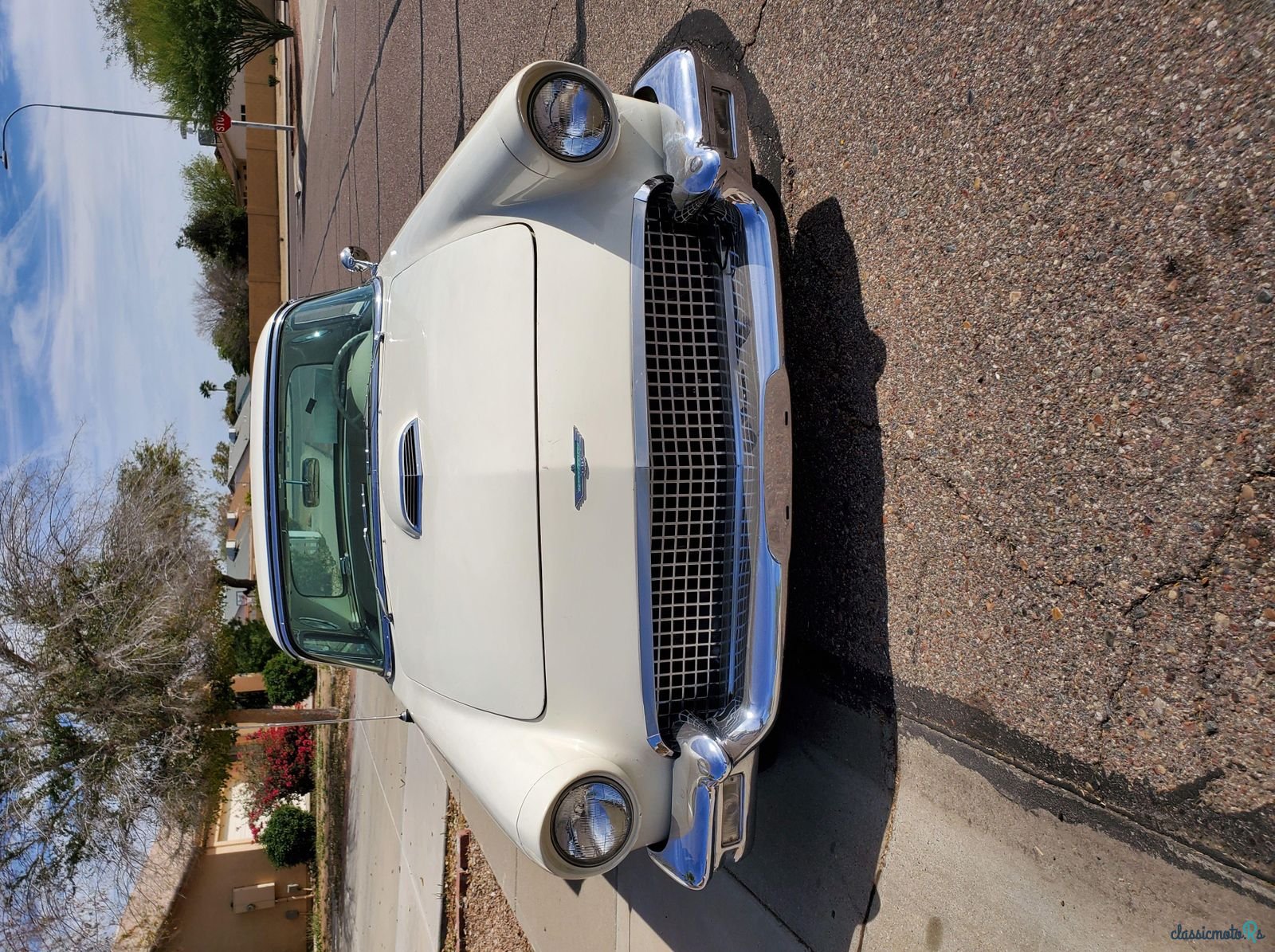 1957' Ford Thunderbird photo #5