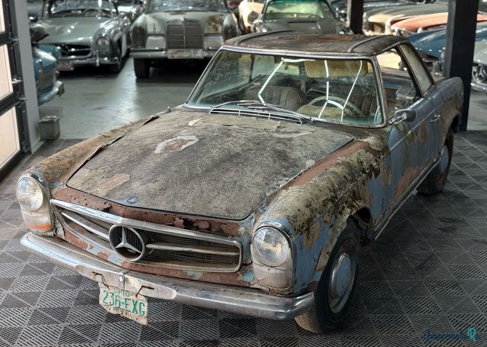 1965' Mercedes-Benz 230SL photo #2