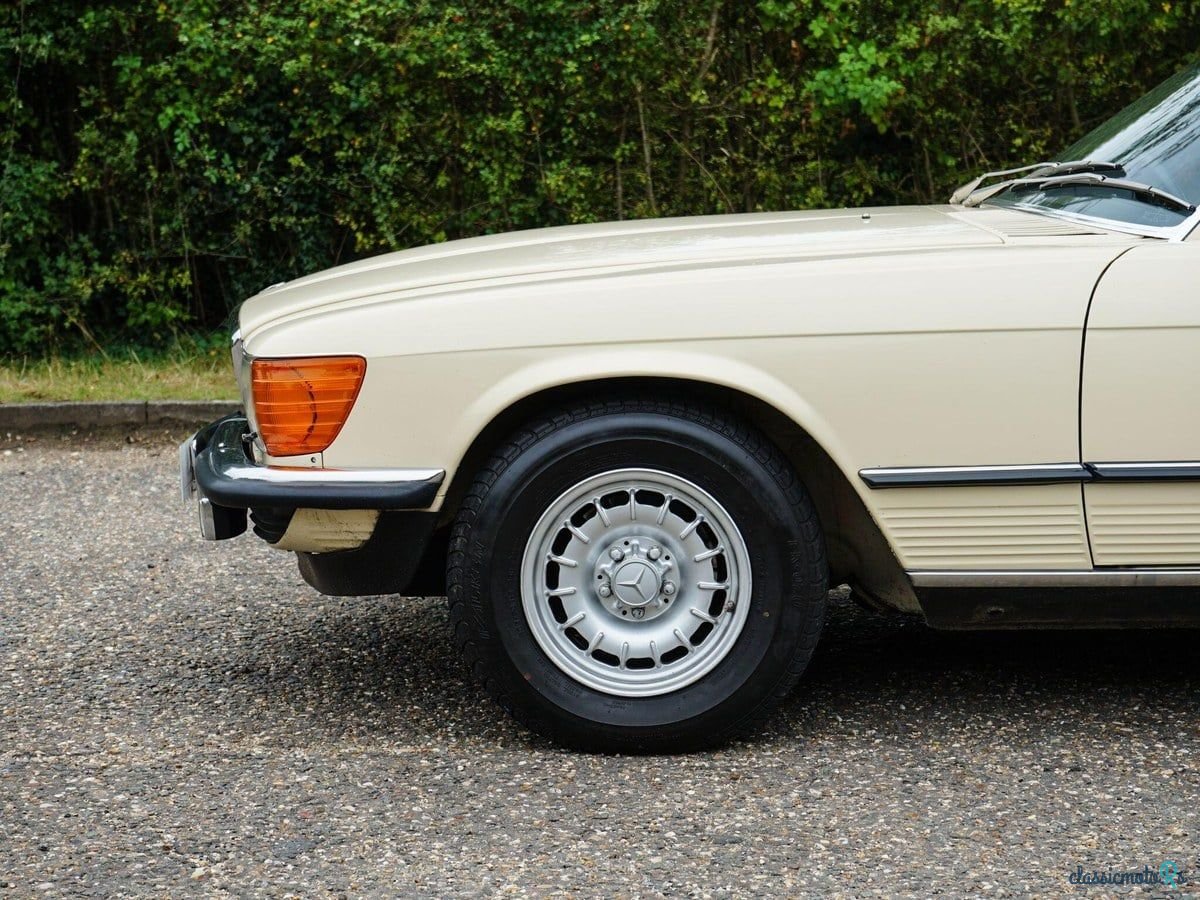 1980' Mercedes-Benz Sl Class photo #5