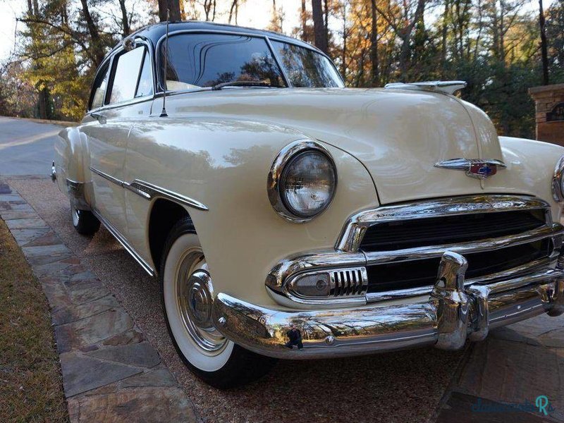 1951' Chevrolet Styleline photo #4