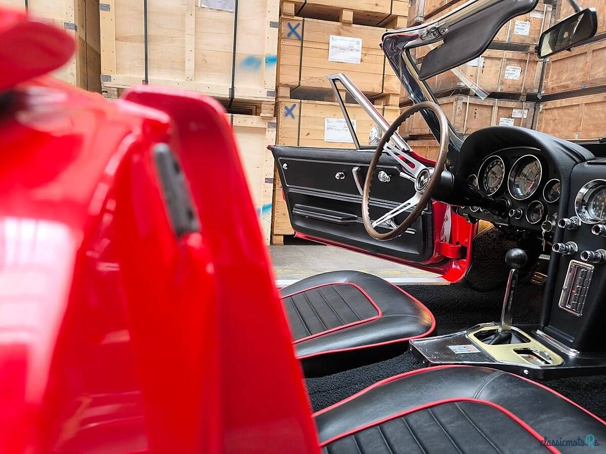 1966' Chevrolet Corvette photo #2