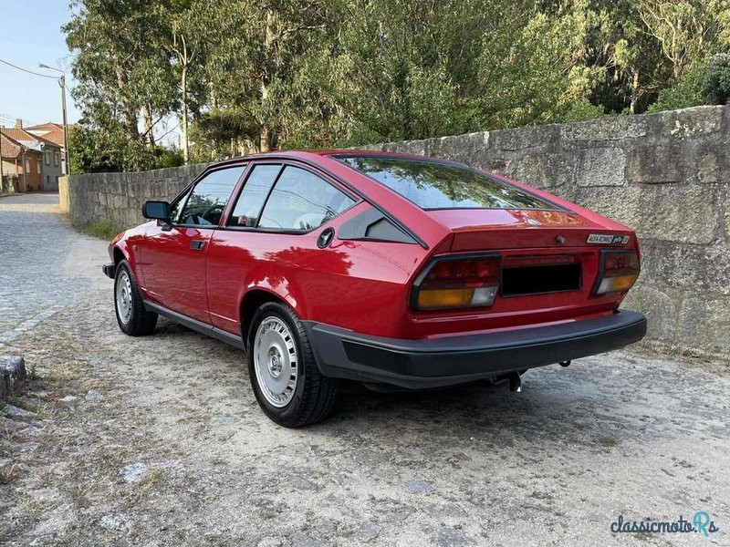 1982' Alfa Romeo GTV photo #6