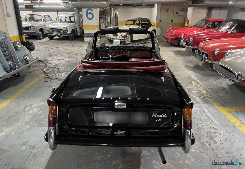 1963' Triumph Herald photo #6