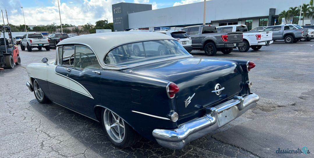 1955' Oldsmobile Delta 88 photo #5