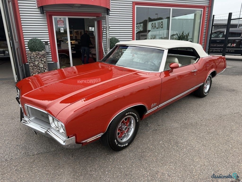 1970' Oldsmobile Cutlass photo #1