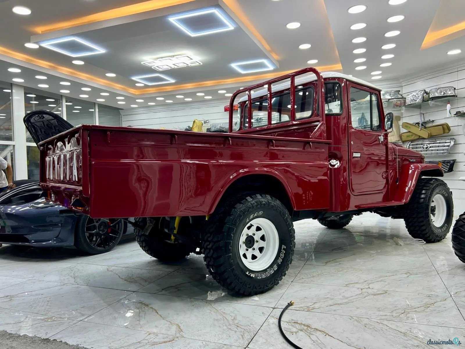 1980' Toyota Land Cruiser photo #4