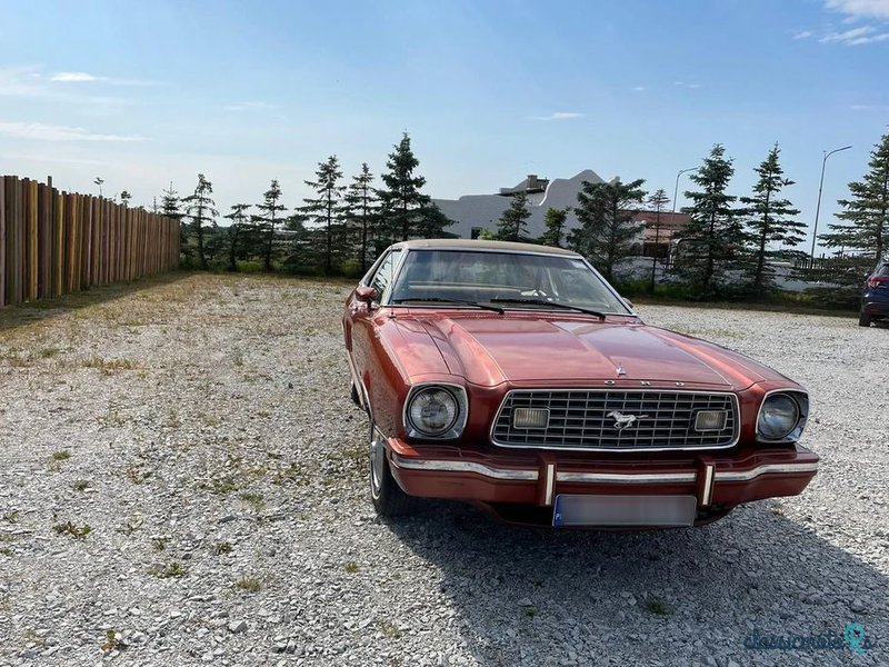 1975' Ford Mustang photo #6