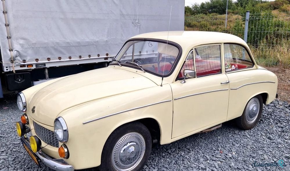 1974' Syrena 105 photo #1