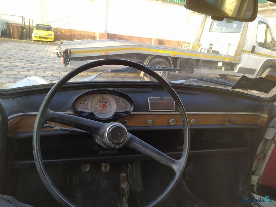 1968' Fiat 500 photo #1