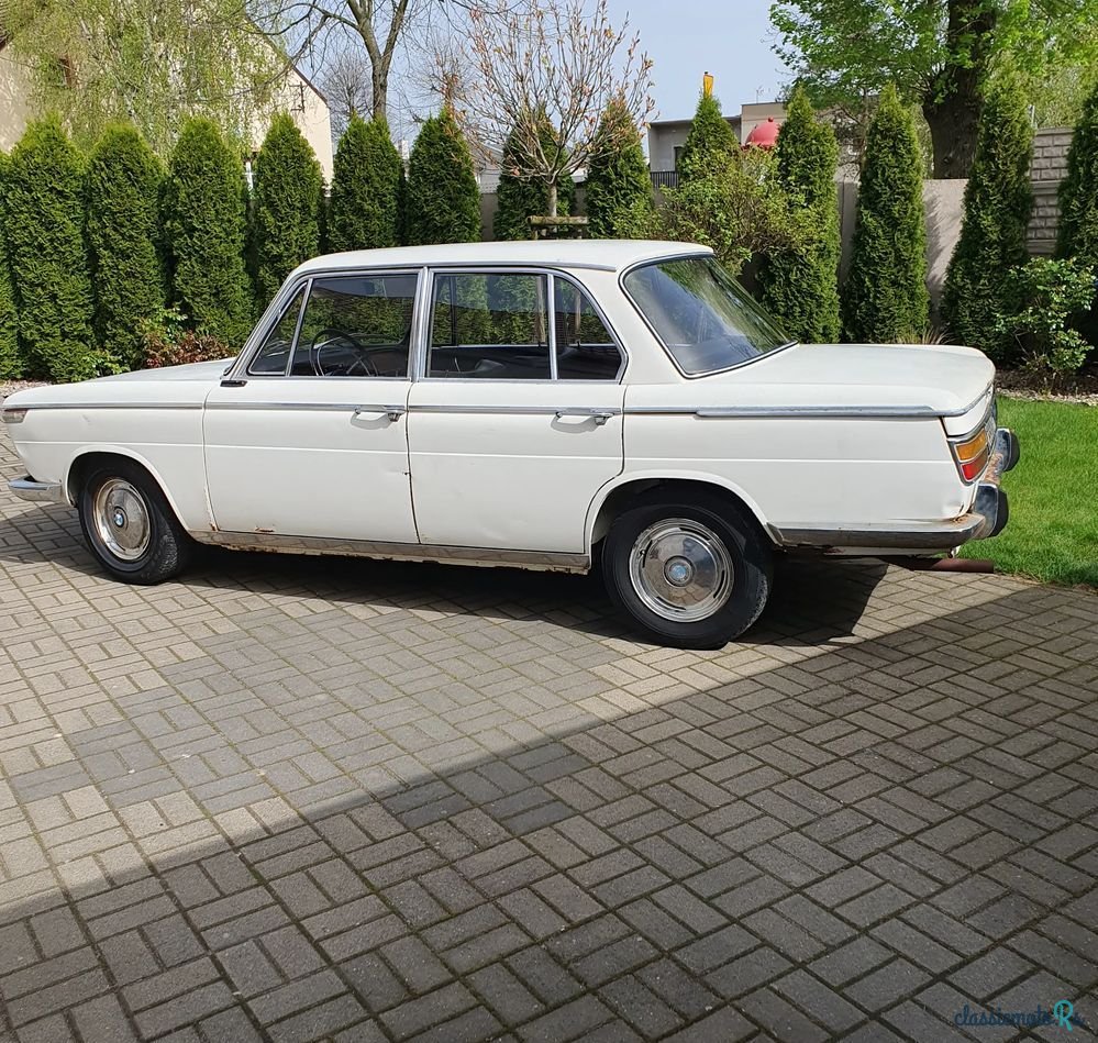 1968' BMW 2000 for sale. Poland