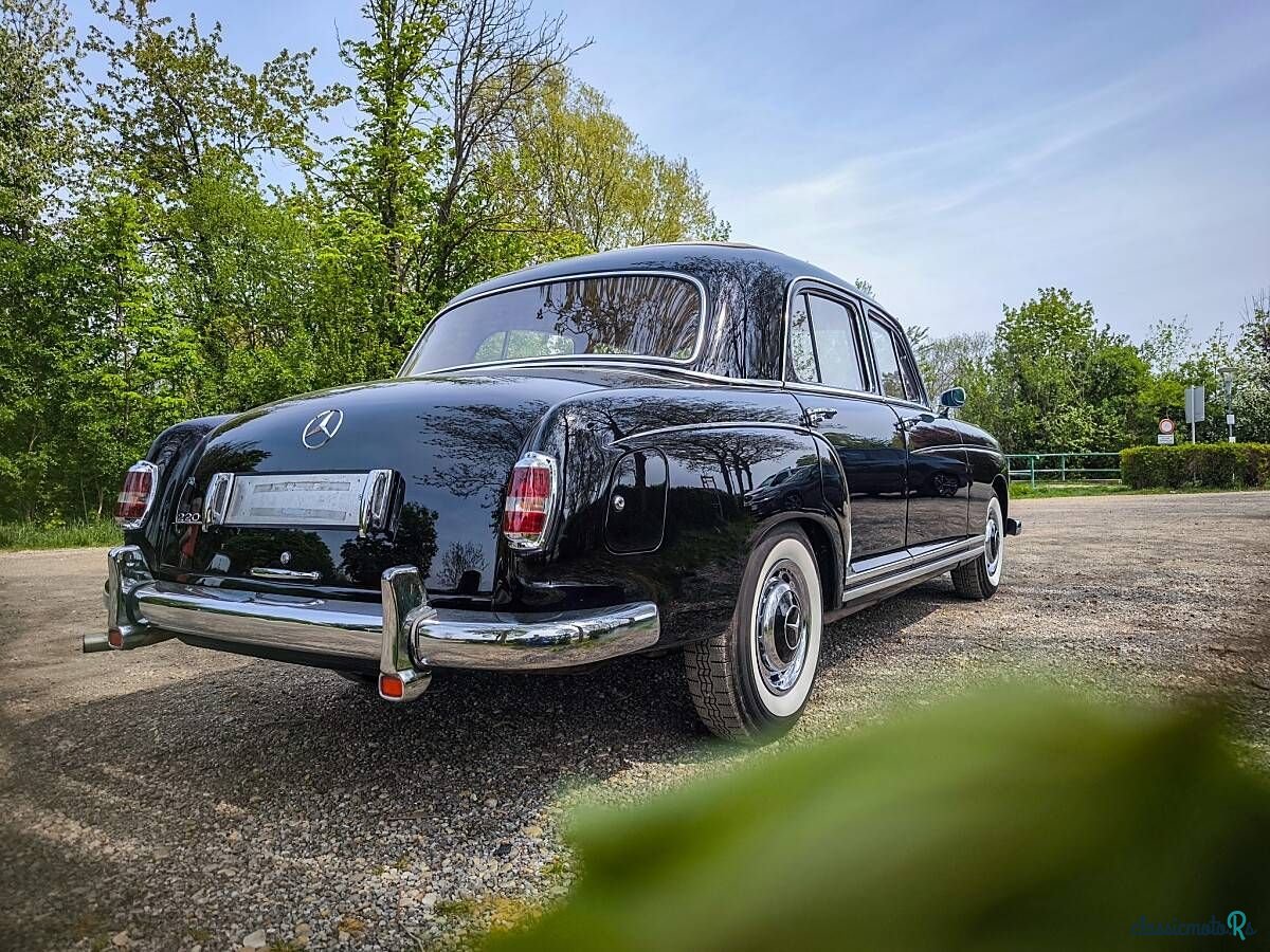 1957' Mercedes-Benz 220 S photo #5