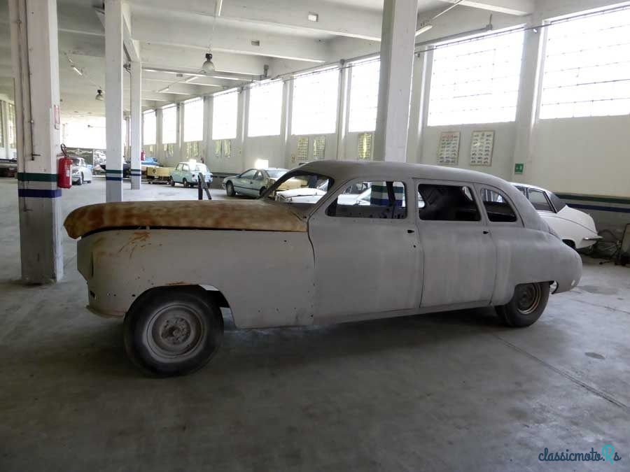 1949' Packard Super 8 photo #3