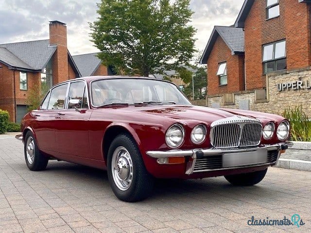 1975' Daimler Sovereign photo #1