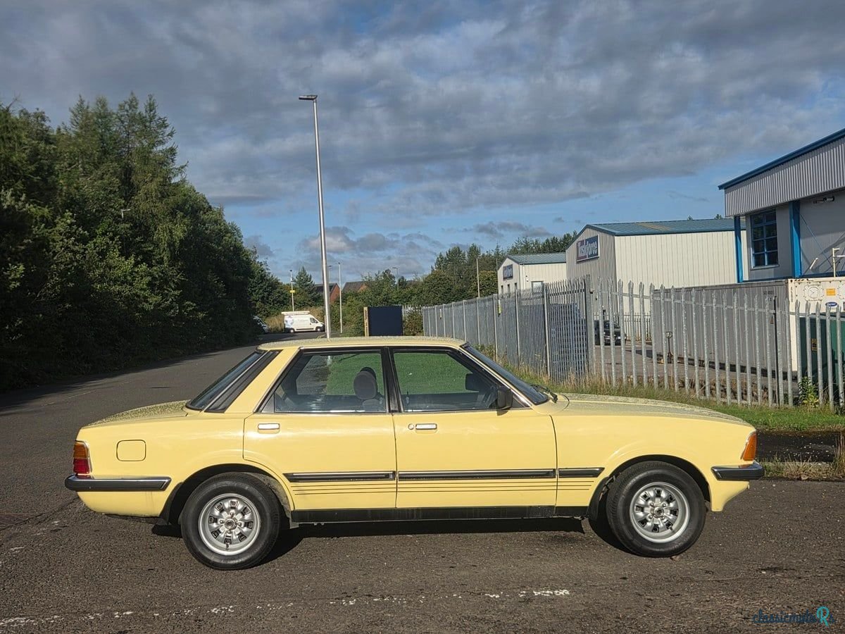 1982' Ford Cortina photo #4