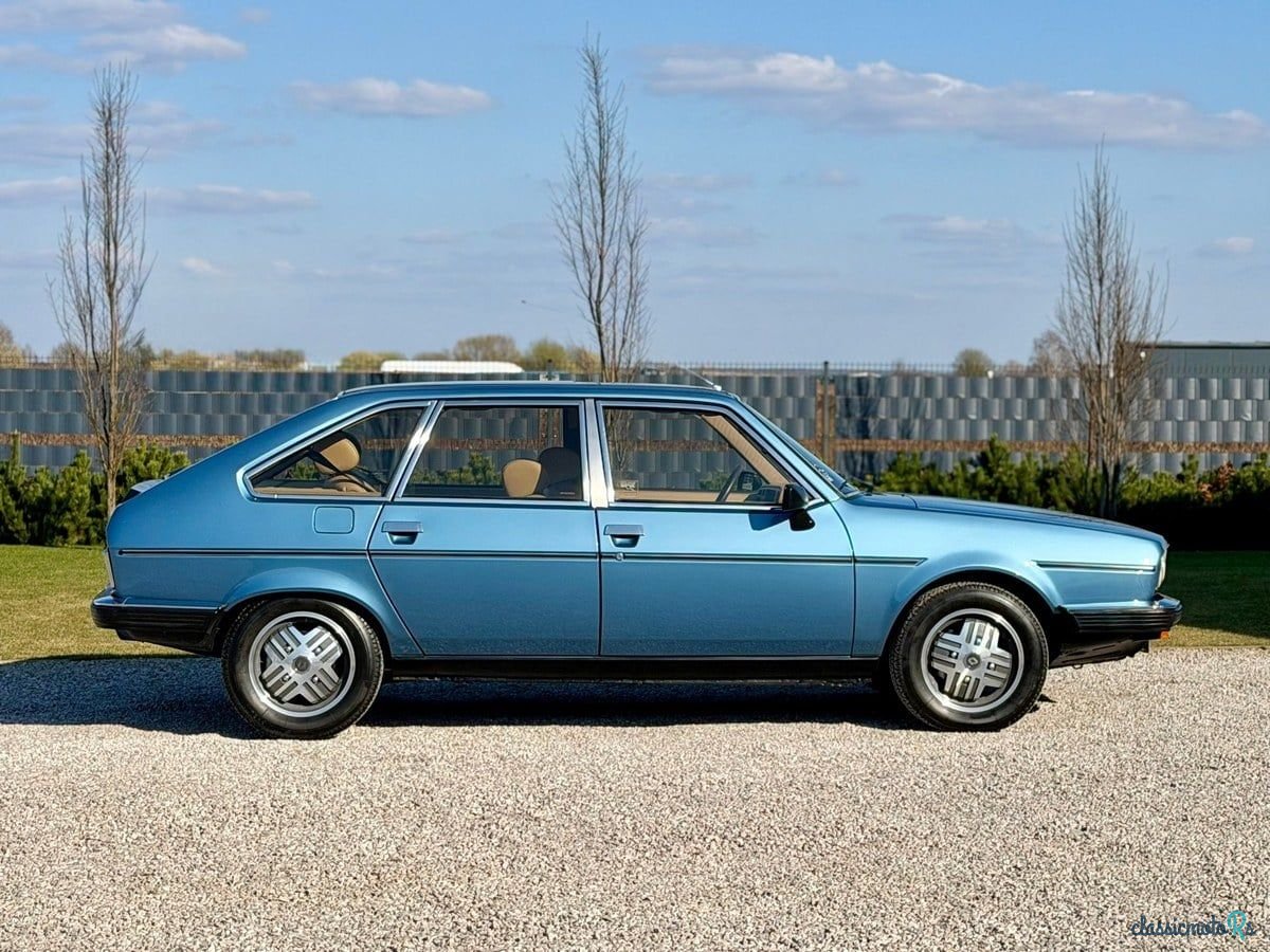 1980' Renault 30 photo #4
