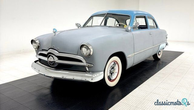 1949' Ford Custom photo #1