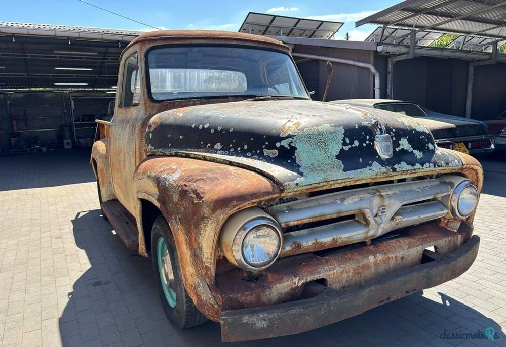 1953' Ford F-100 photo #1