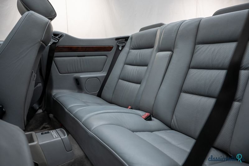 1994' Mercedes-Benz 220 E Cabriolet '94 CH33590 photo #5