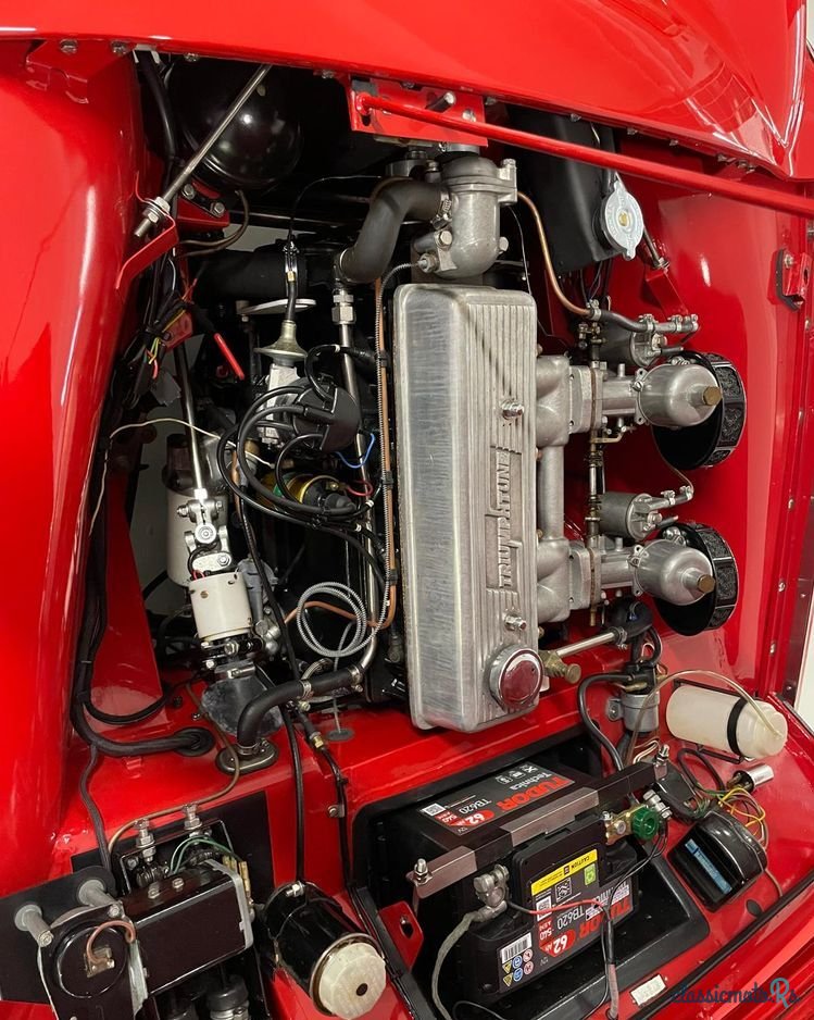 1961' Triumph TR3 photo #6