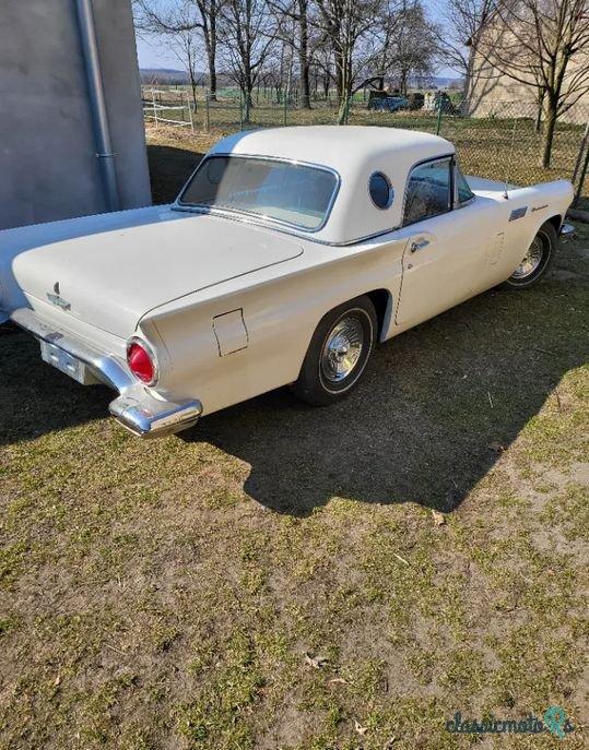 1957' Ford Thunderbird photo #3