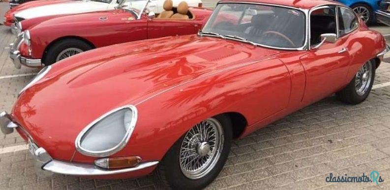 1965' Jaguar E-Type photo #1