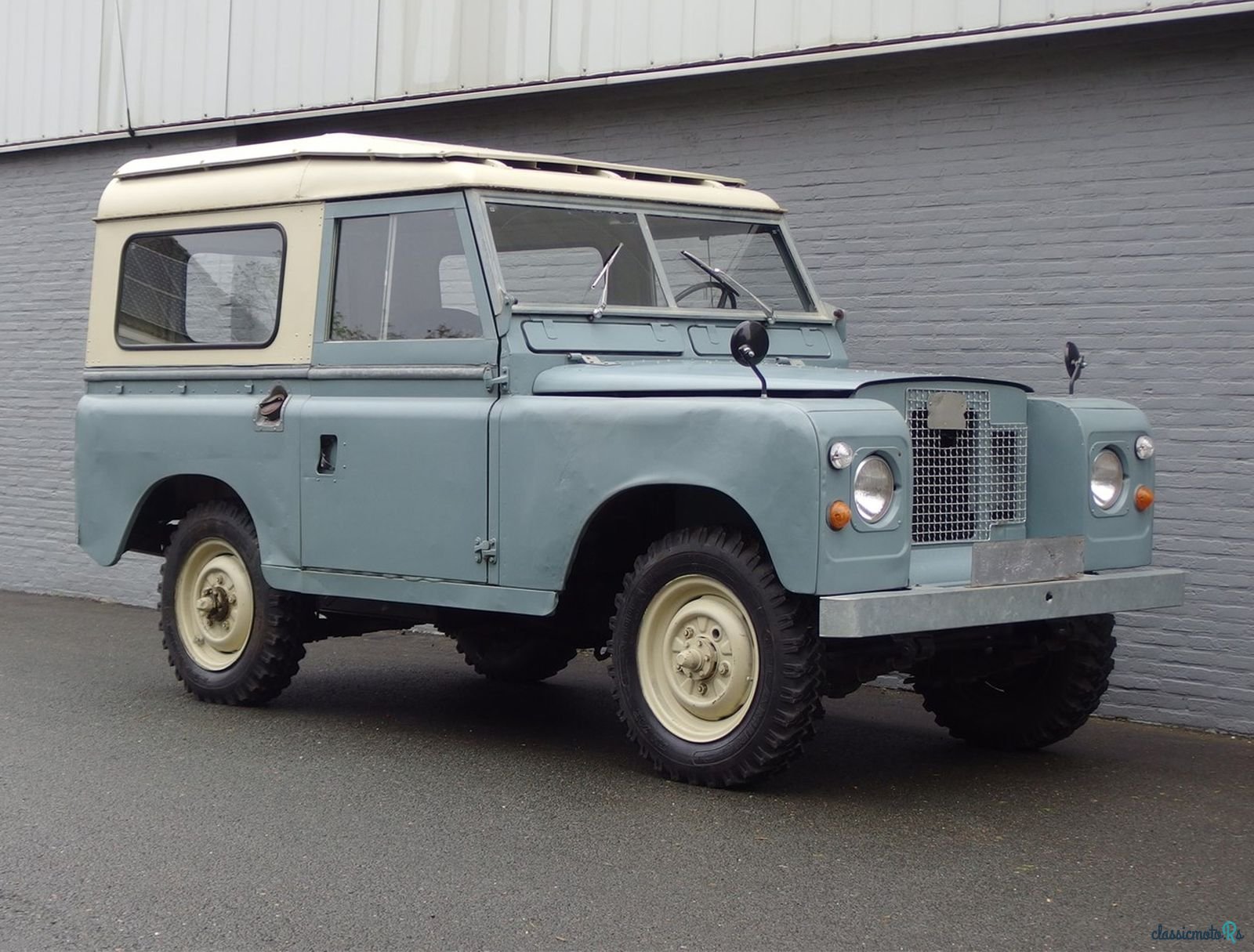 1974' Land Rover Series 3 photo #1