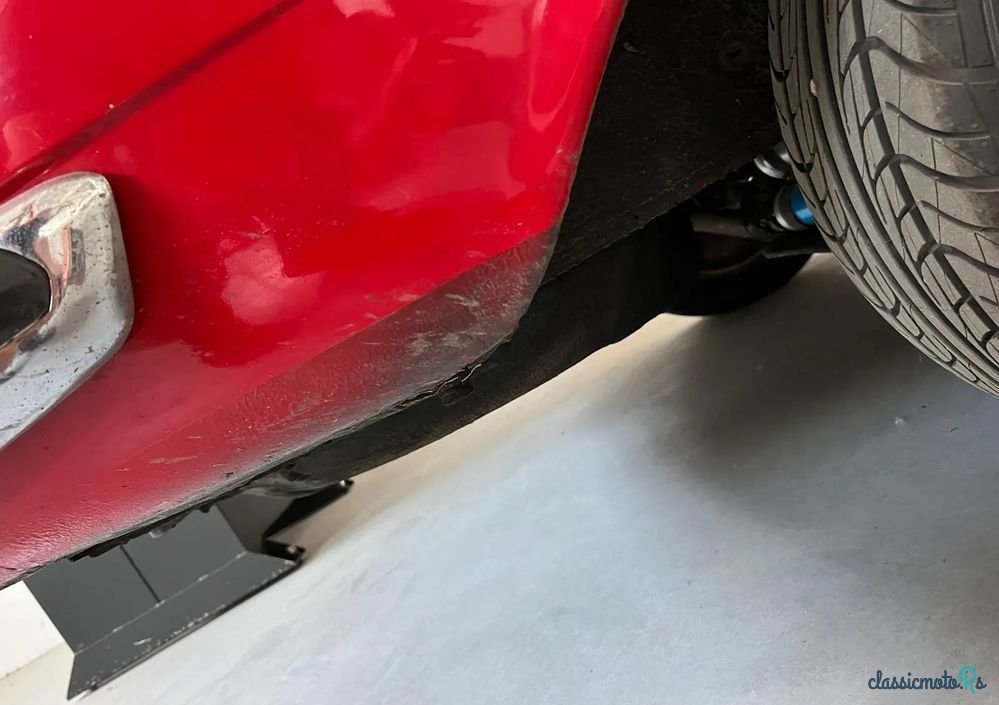 1977' Mercedes-Benz W123 photo #6