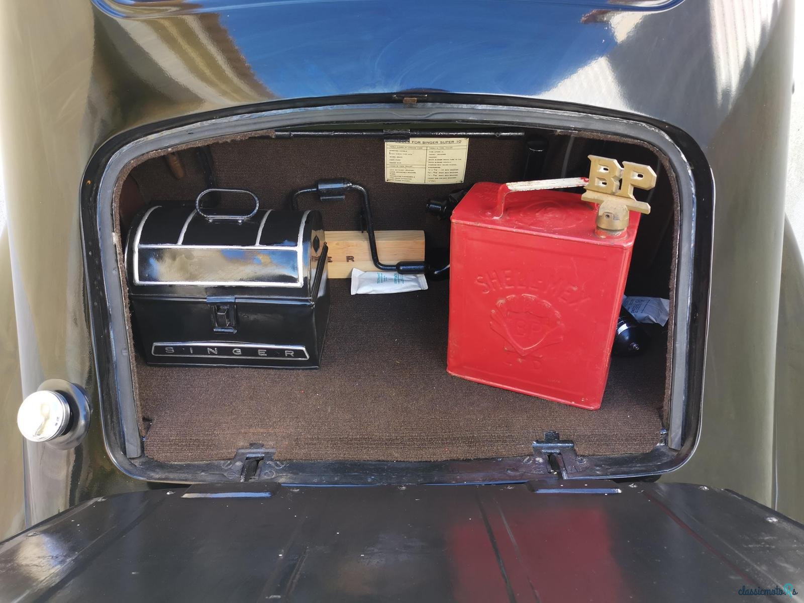 1948' Singer Super ten photo #6