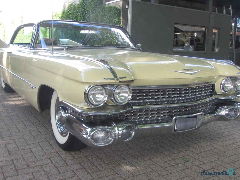 1959' Cadillac Coupe photo #3