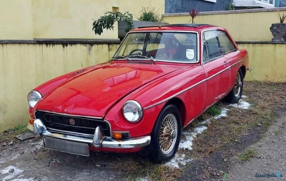1970' MG MGB photo #5